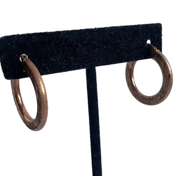 Gold Vermeil Sterling Silver Hoop Earrings Etched Textured 2.9 grams Classic - Picture 1 of 8